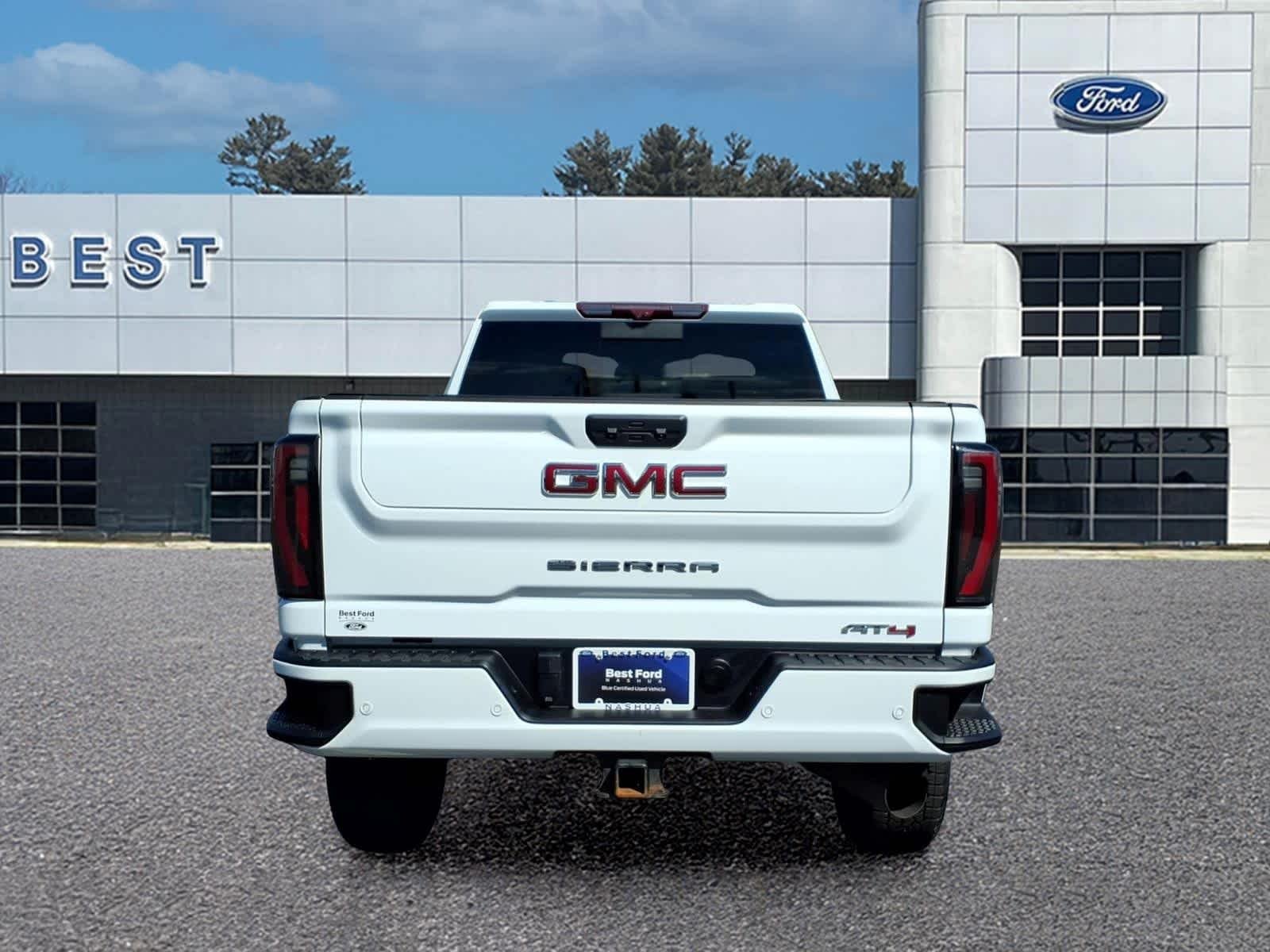 Used 2024 Summit White GMC AT4 image 5