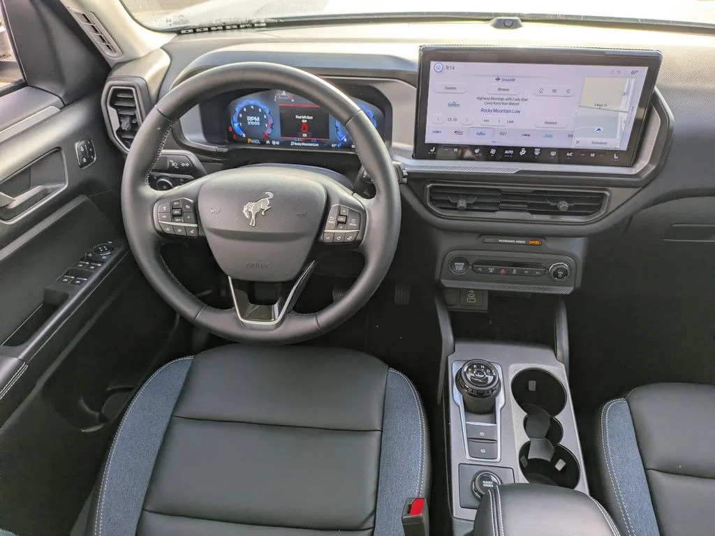 New 2025 Azure Gray Metallic Tri-Coat Ford Outer Banks image 17