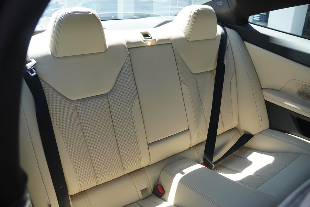 Used 2025 White BMW 430i image 30