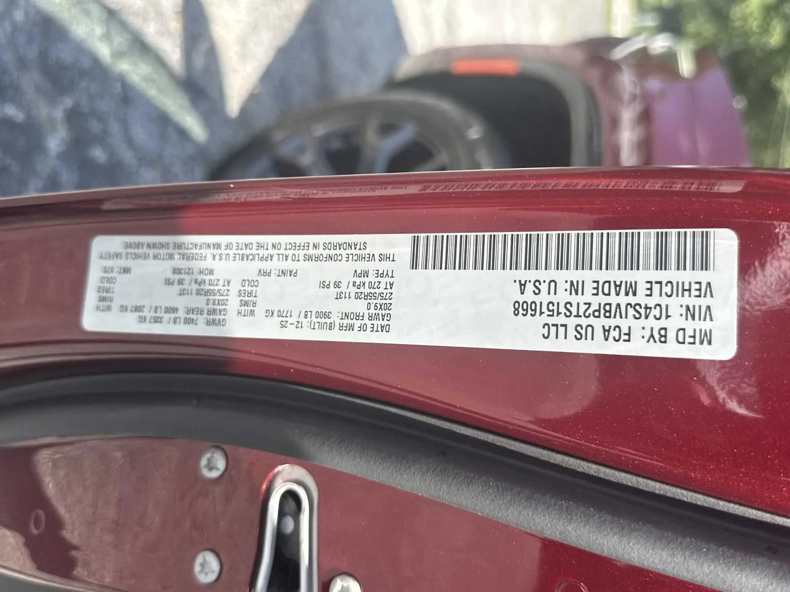 New 2026 Velvet Red Pearl-Coat Exterior Paint Jeep Limited Altitude image 31