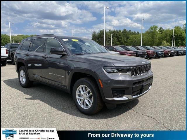 New 2026 Baltic Gray Metallic Clear-Coat Exterior Paint Jeep Laredo X image 1
