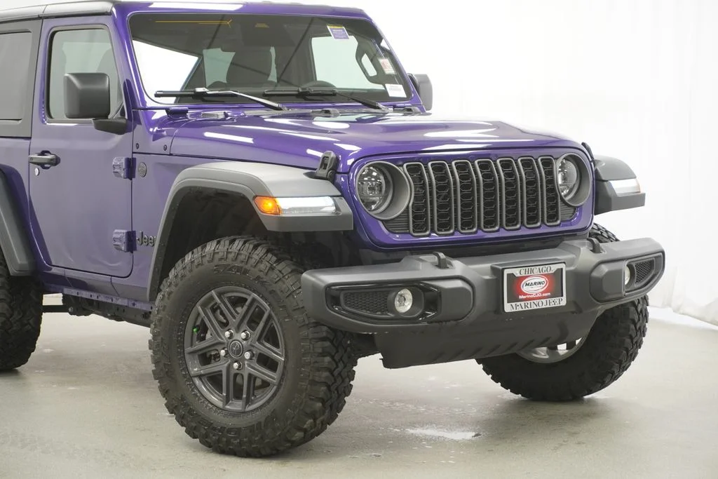 Certified Used 2026  Jeep Sport image 3