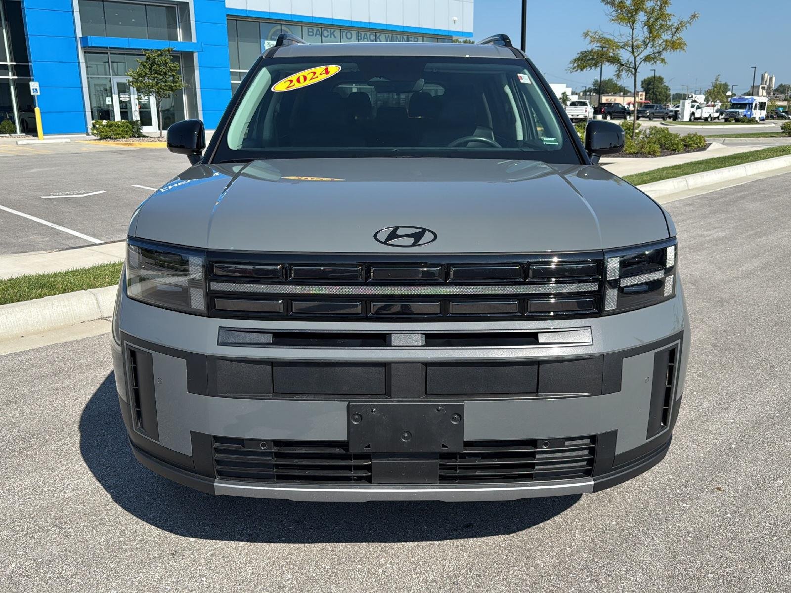 Used 2024 Gray Hyundai XRT image 9