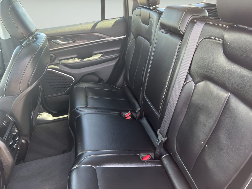 Used 2022 Baltic Gray Metallic Clearcoat Jeep 4xe image 9
