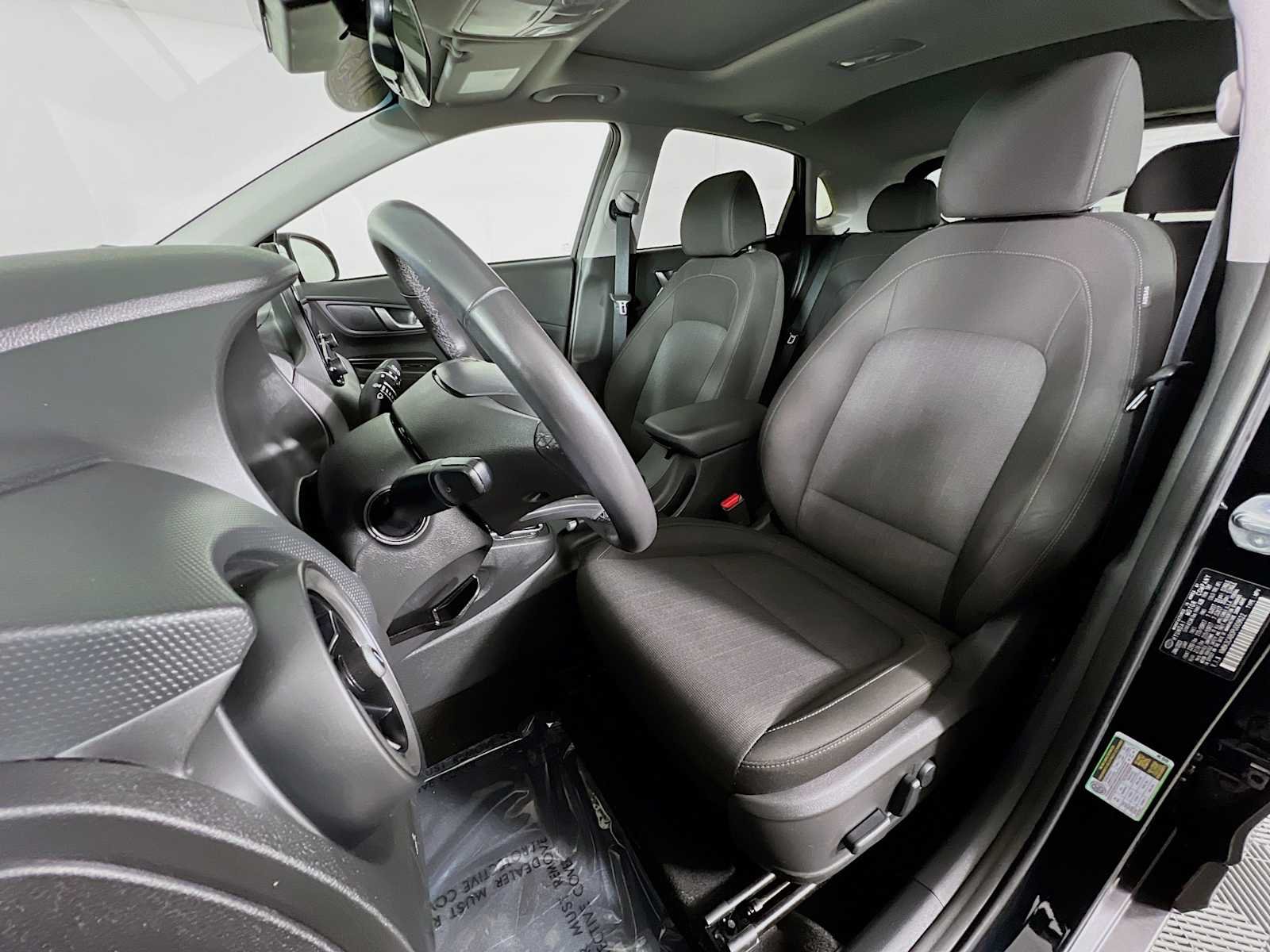 Used 2023 Abyss Black Pearl Hyundai SEL image 22