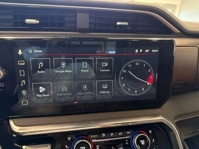 Used 2024 White GMC Denali Ultimate image 29