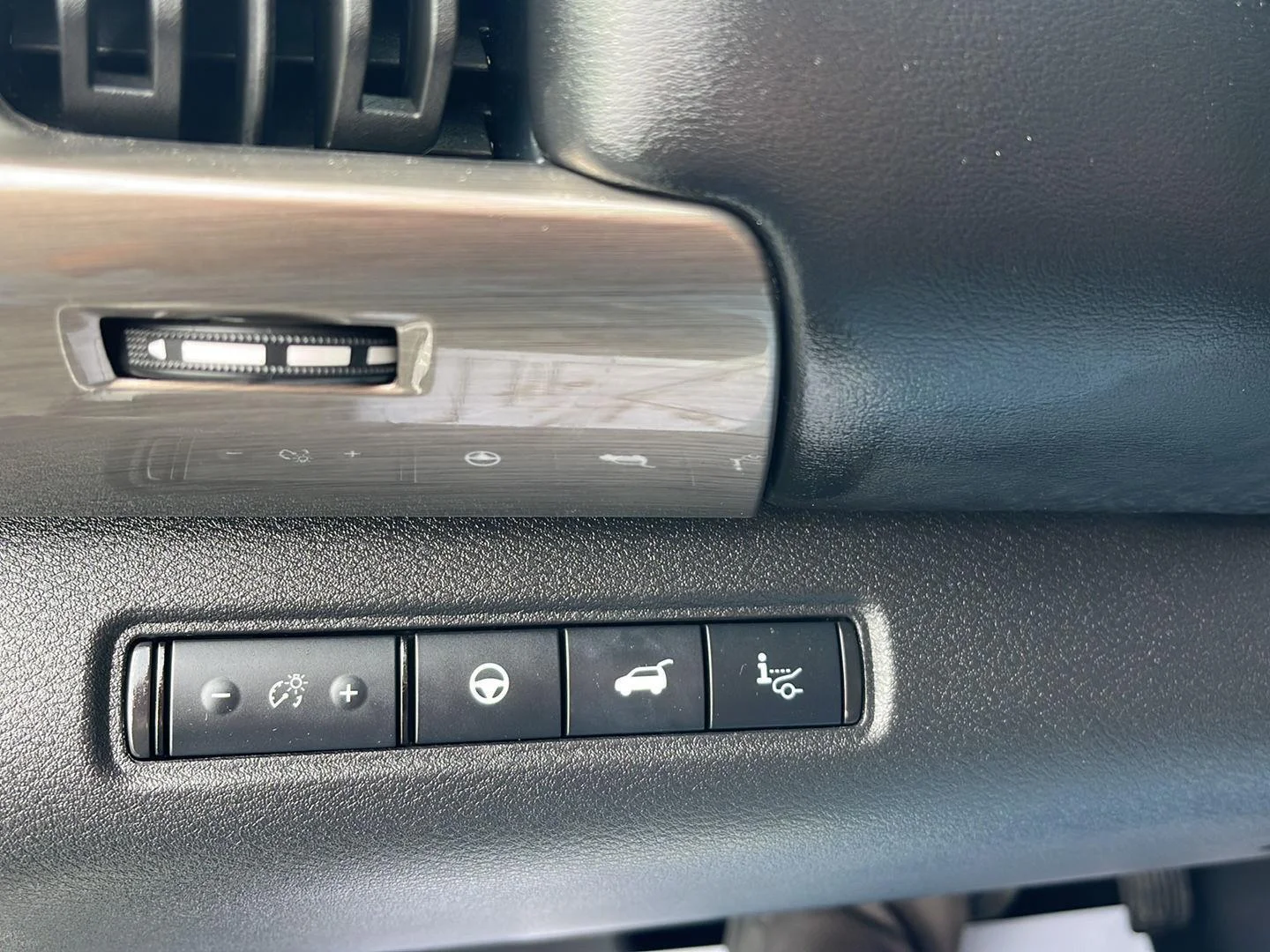 Used 2024 Gun Metallic Nissan Platinum image 13
