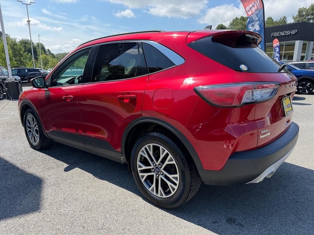 Used 2022 Red Ford SEL image 5