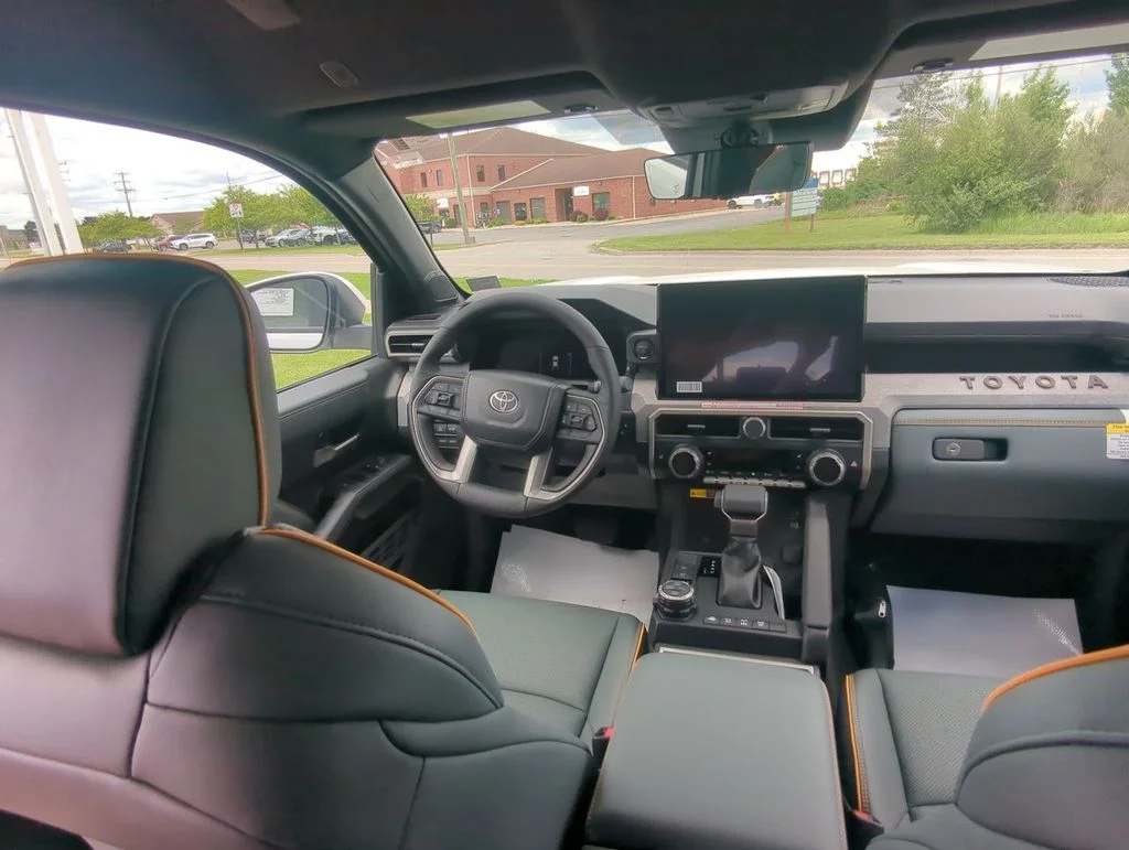 2026 Toyota Tacoma Trailhunter - Photo 10