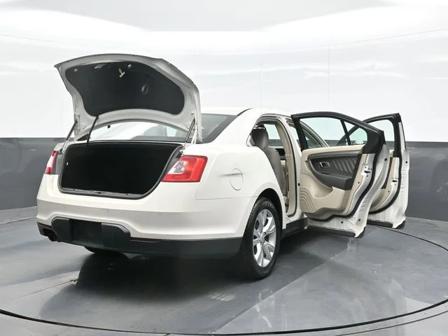Used 2010  Ford SEL image 29