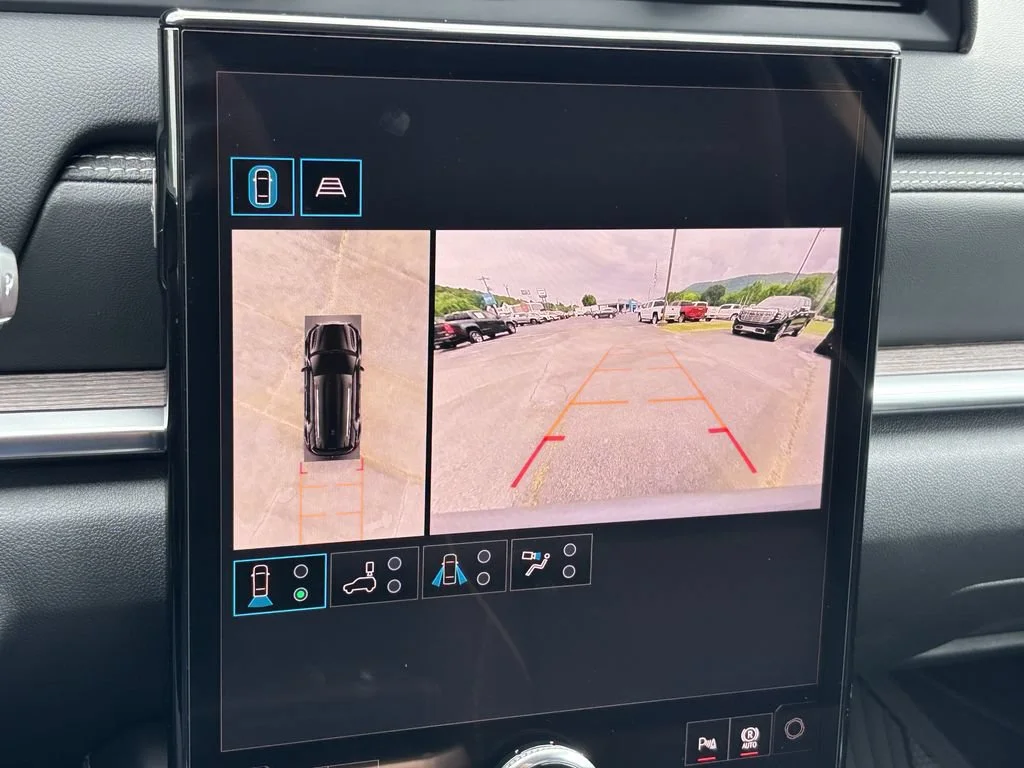 New 2027 Sterling Metallic GMC Denali image 19