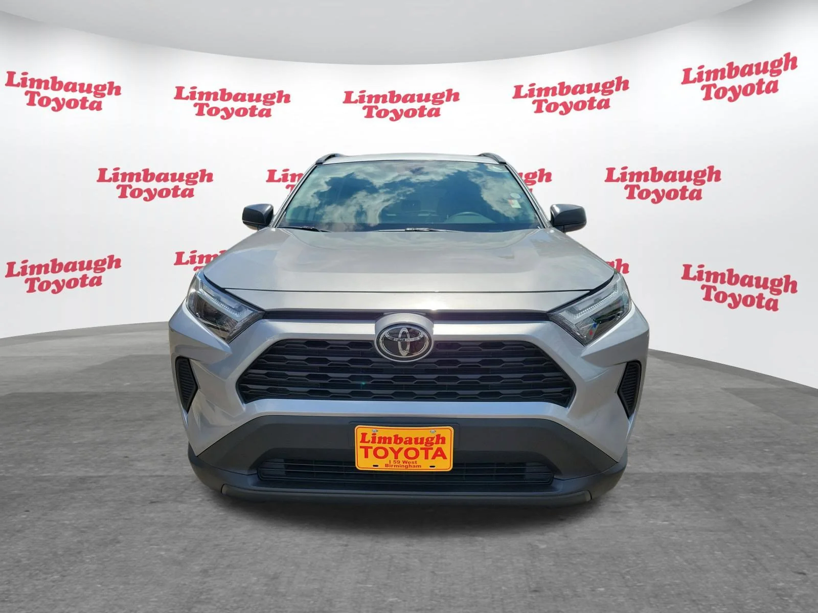Used 2025 Silver Toyota Hybrid LE image 17