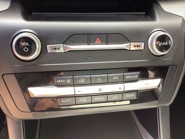 Used 2020 Red Metallic Ford XLT image 28