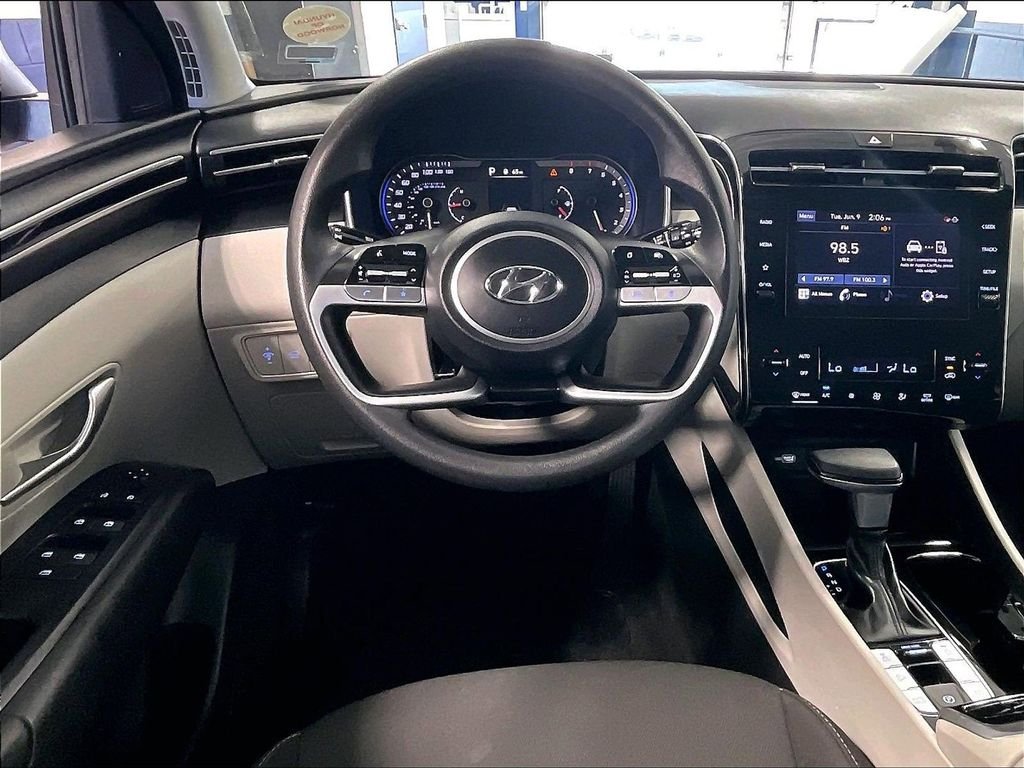 Used 2024 Silver Hyundai SEL image 18
