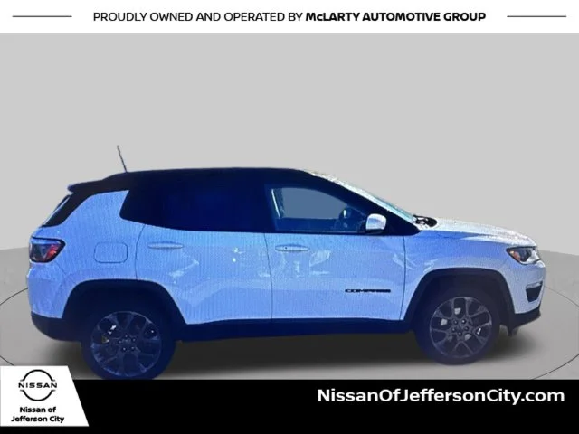Used 2019 White Jeep Limited image 6