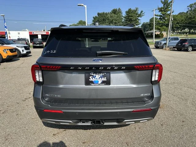 New 2026 Carbonized Gray Metallic Ford Active image 24