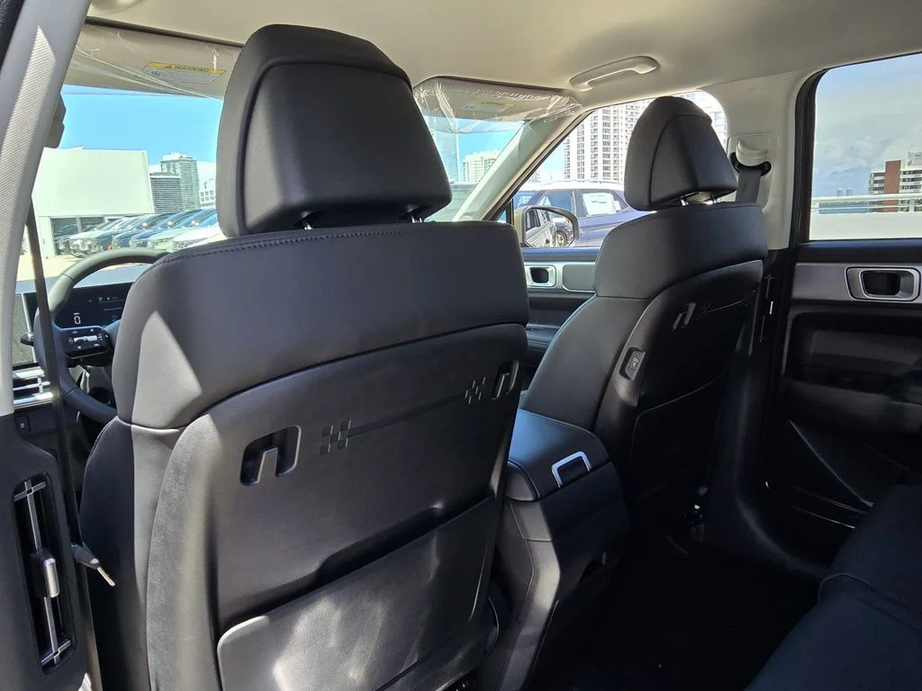New 2027 Gray Hyundai SEL image 23