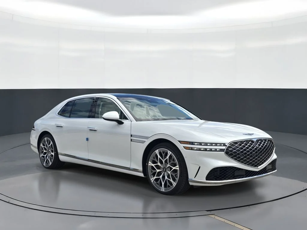 New 2026 White Genesis 3.5T e-SC image 2