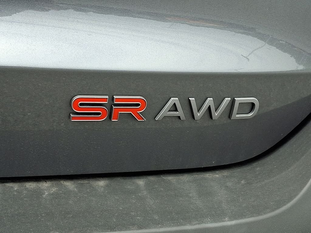 Used 2026 Gray Nissan SR image 9