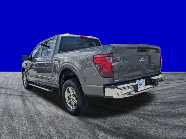 Certified Used 2025 Gray Metallic Ford XLT image 4