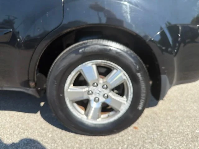 Used 2009 Black Honda EX-L image 36