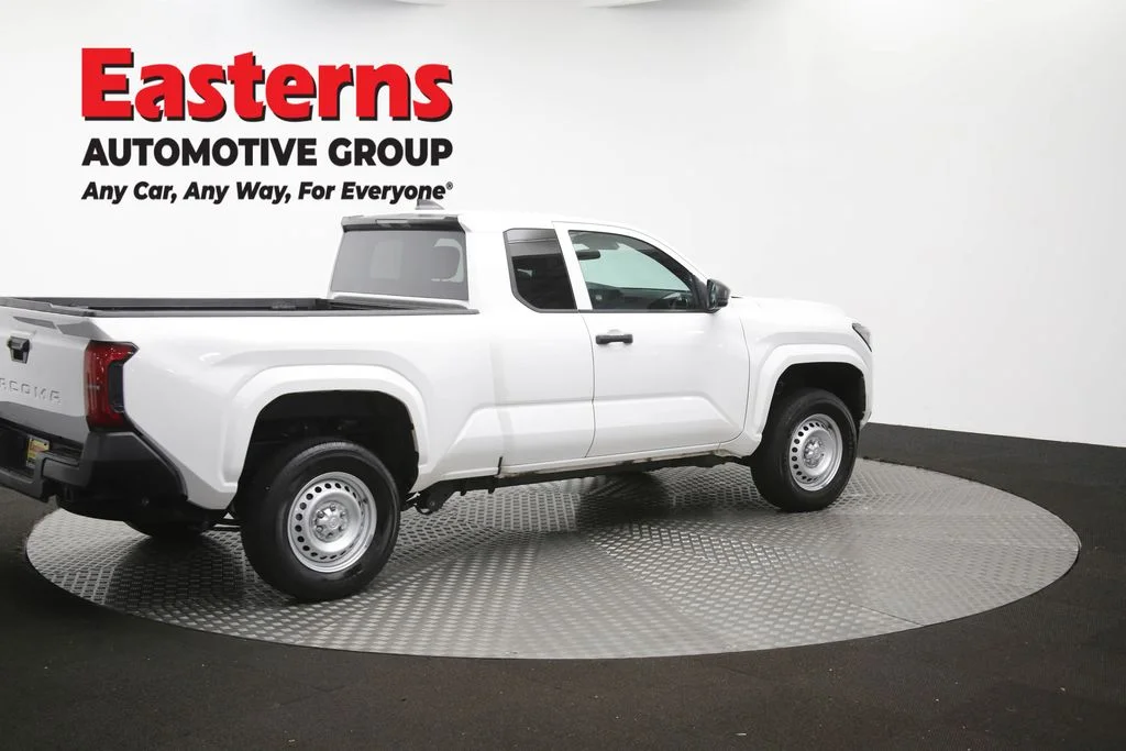 Used 2025 White Toyota SR image 39