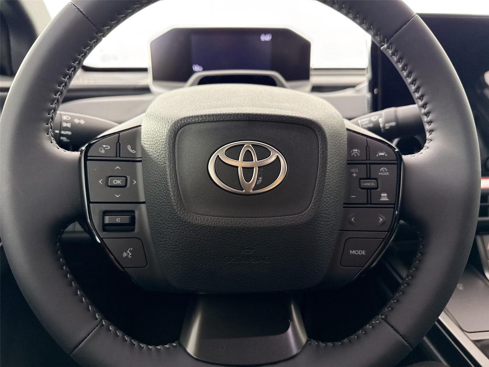 New 2026 Wind Chill Pearl Toyota XLE image 16
