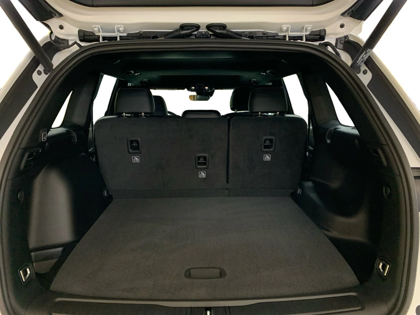 New 2026 Bright White Jeep Altitude image 19