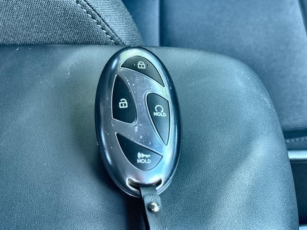 New 2027 Ecotronic Gray Pearl Hyundai SEL Sport FWD image 28
