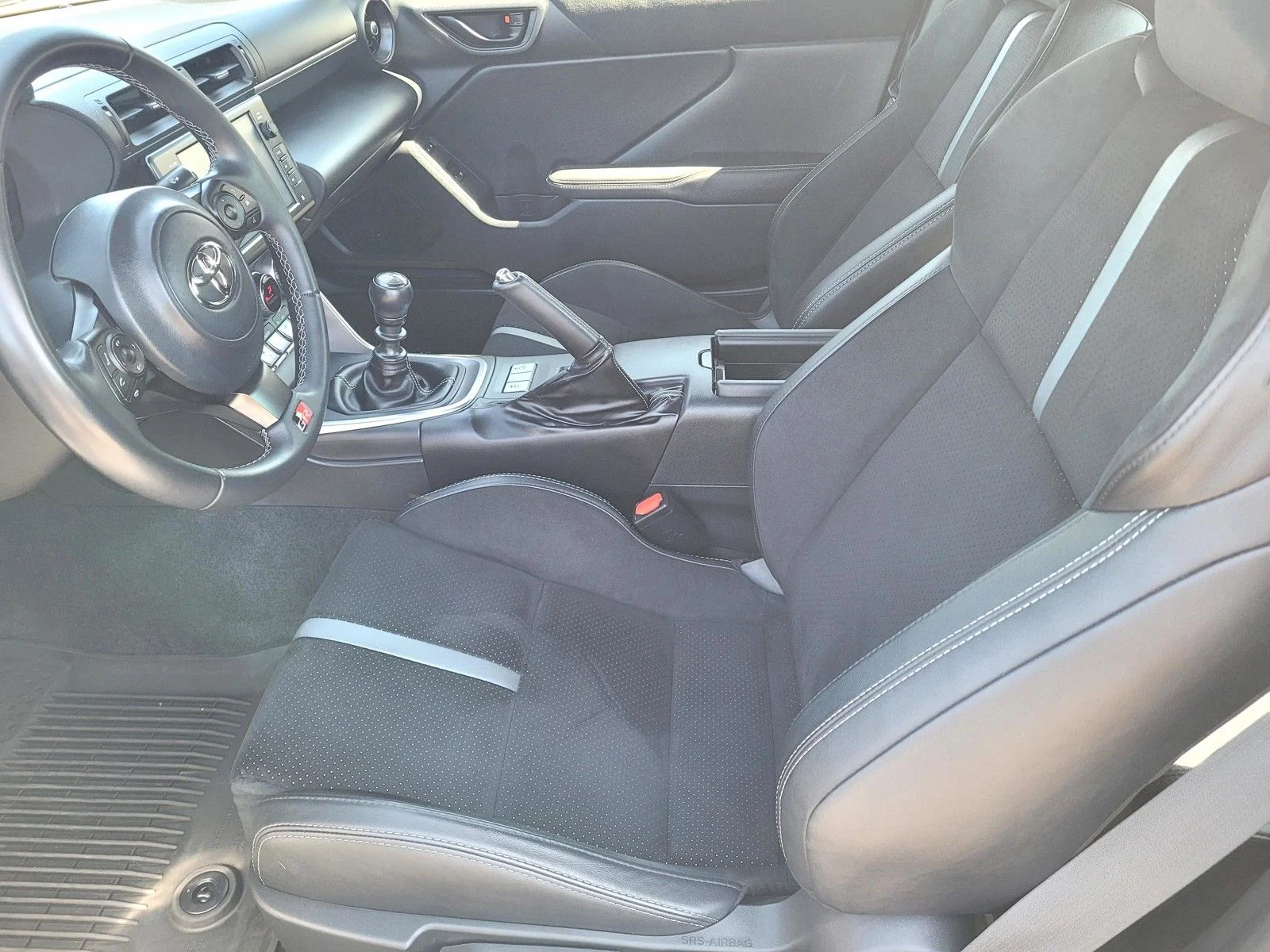 Used 2025 Steel Toyota Premium image 18