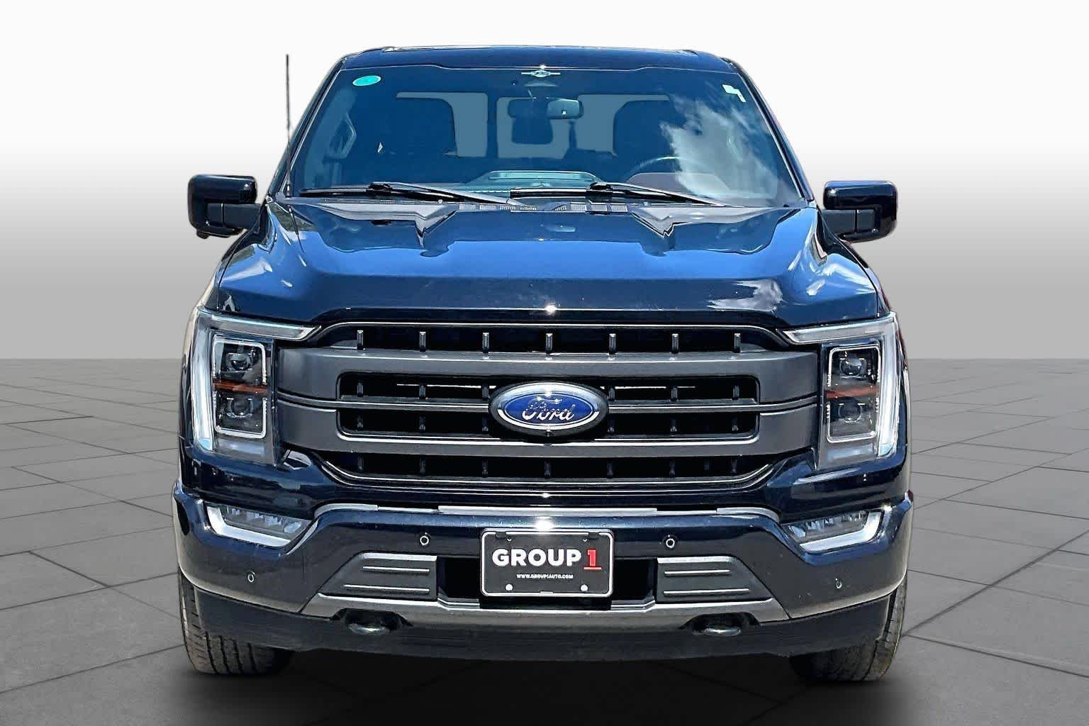 Used 2023 Agate Black Metallic Ford LARIAT image 4