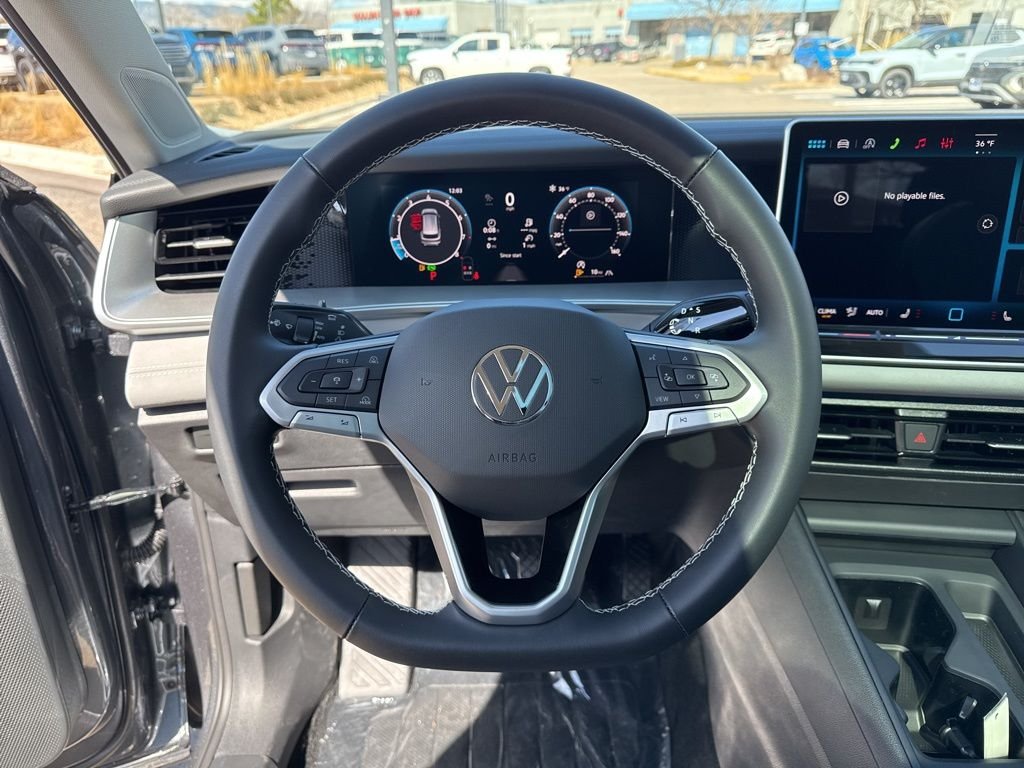 New 2026 Platinum Gray Metallic Volkswagen 2.0T SE image 14