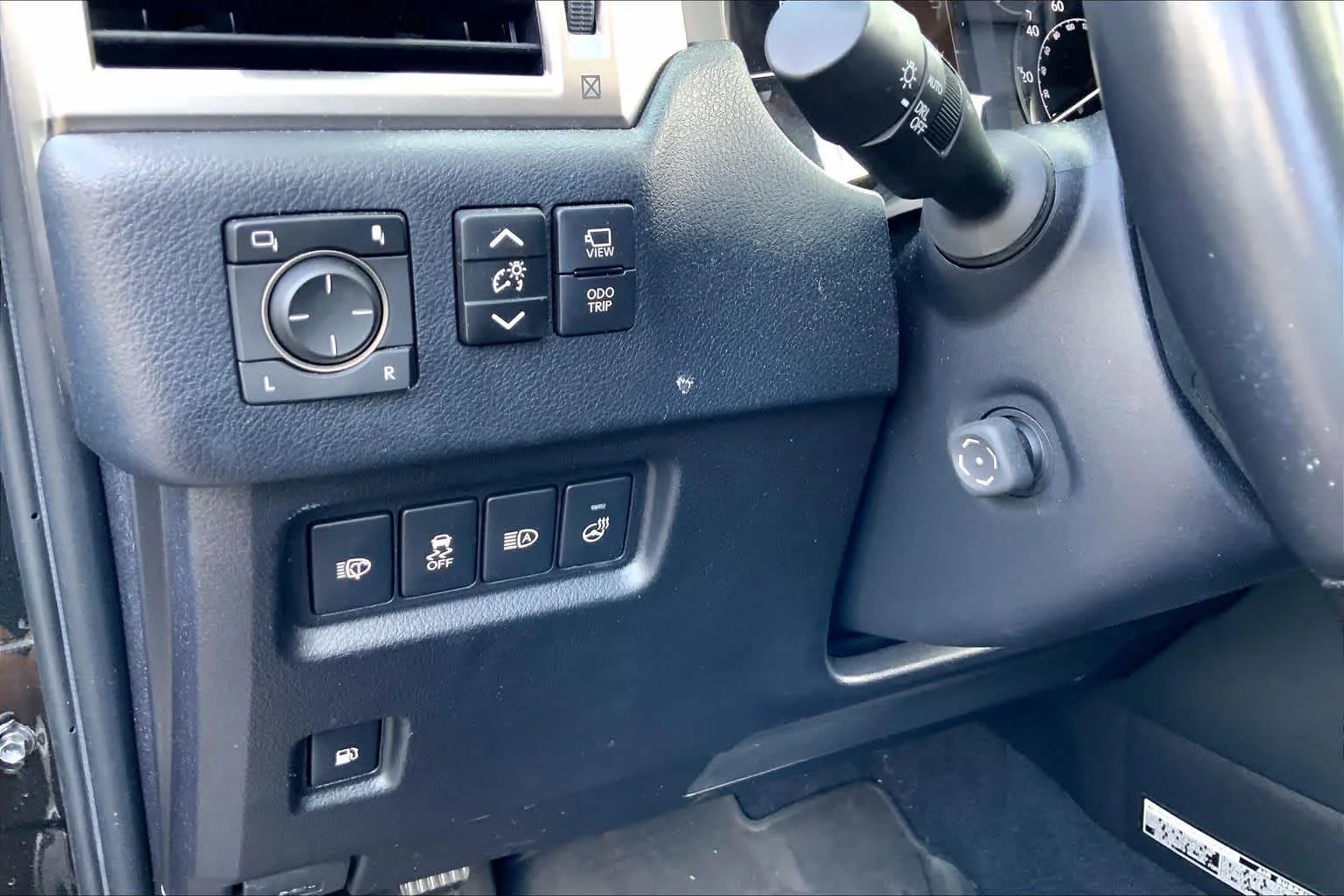 Certified Used 2023 Caviar Lexus Luxury image 35