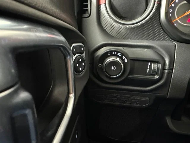 Used 2025 Gray Jeep Rubicon image 16