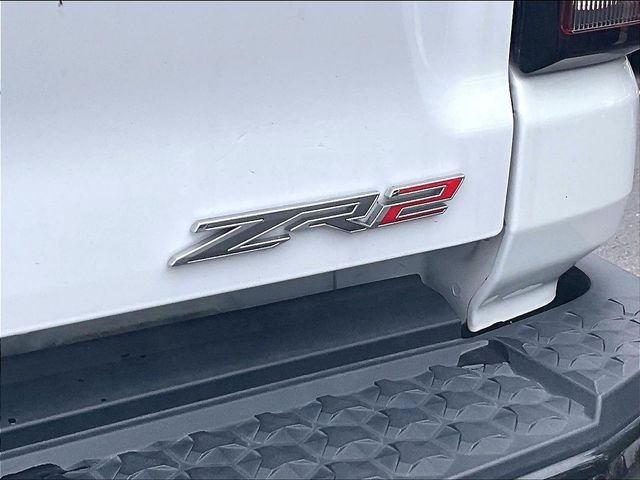 Used 2024 White Chevrolet ZR2 image 27