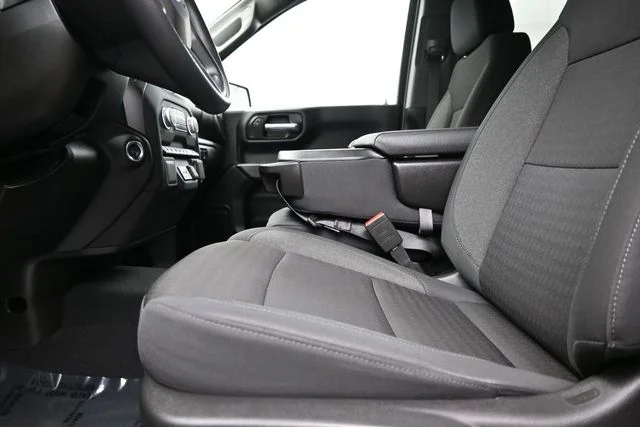 Used 2025 White GMC Pro image 24