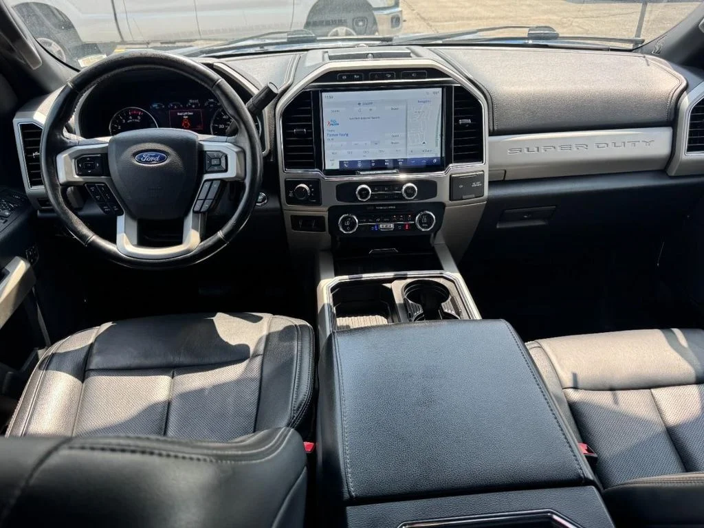 Used 2022 Antimatter Blue Metallic Ford  image 11