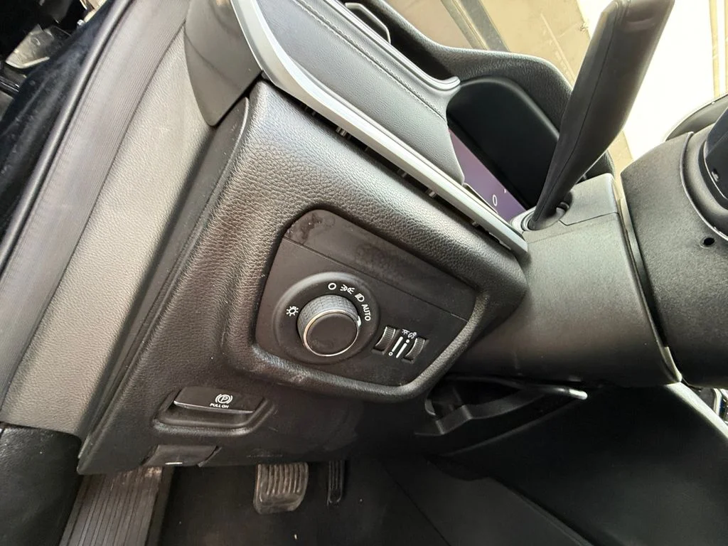 2025 Jeep Grand Cherokee Altitude - Photo 23