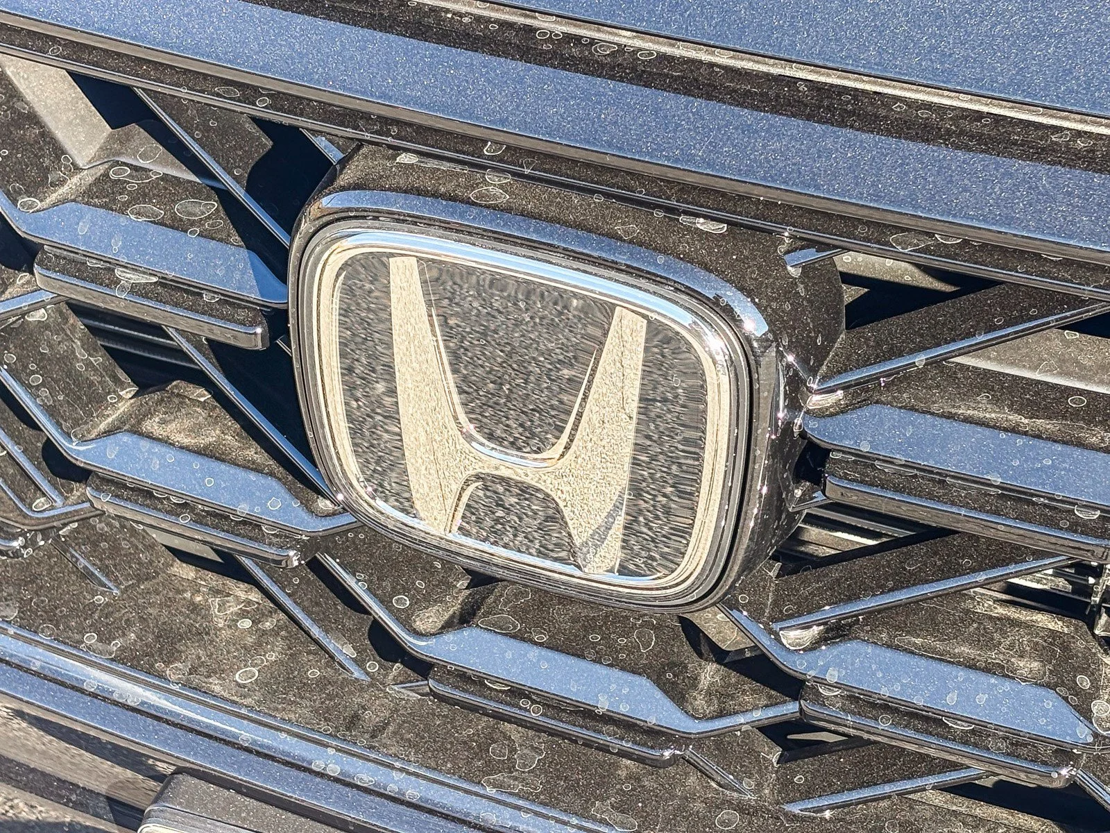 New 2027 Crystal Black Pearl Honda Sport Touring image 9