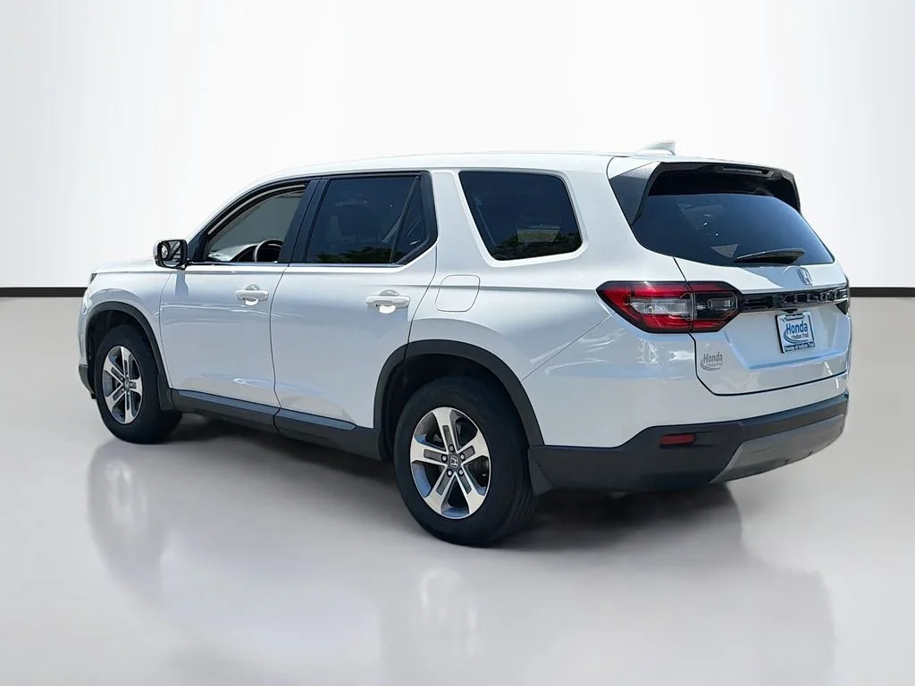 Used 2025 Platinum White Pearl Honda EX-L image 8