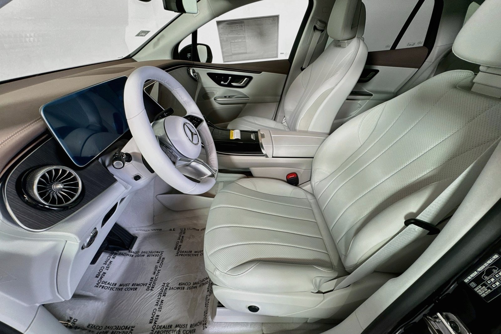 New 2027 Black Mercedes-Benz EQE 320 image 18
