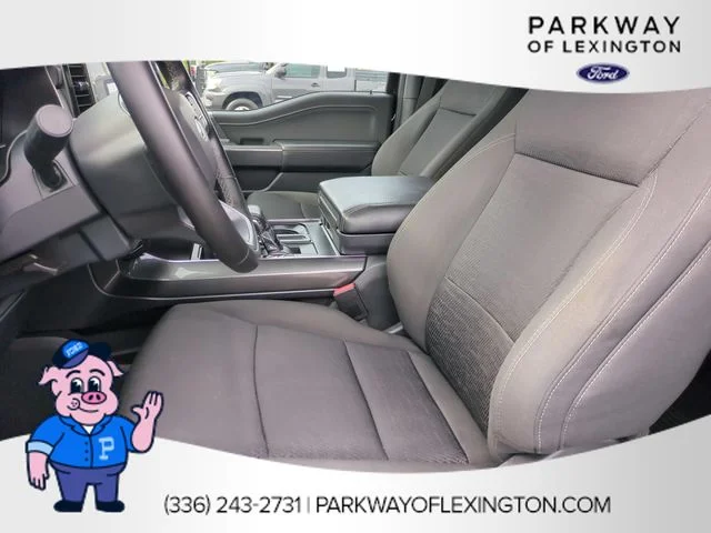 Used 2023 Black Ford XLT image 14