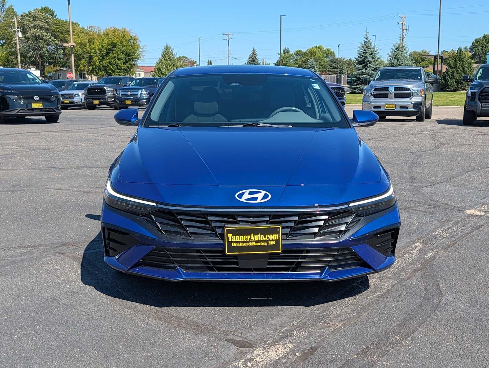 Used 2025 Hyundai Elantra SEL with VIN KMHLS4DG2SU932911 for sale in Brainerd, Minnesota