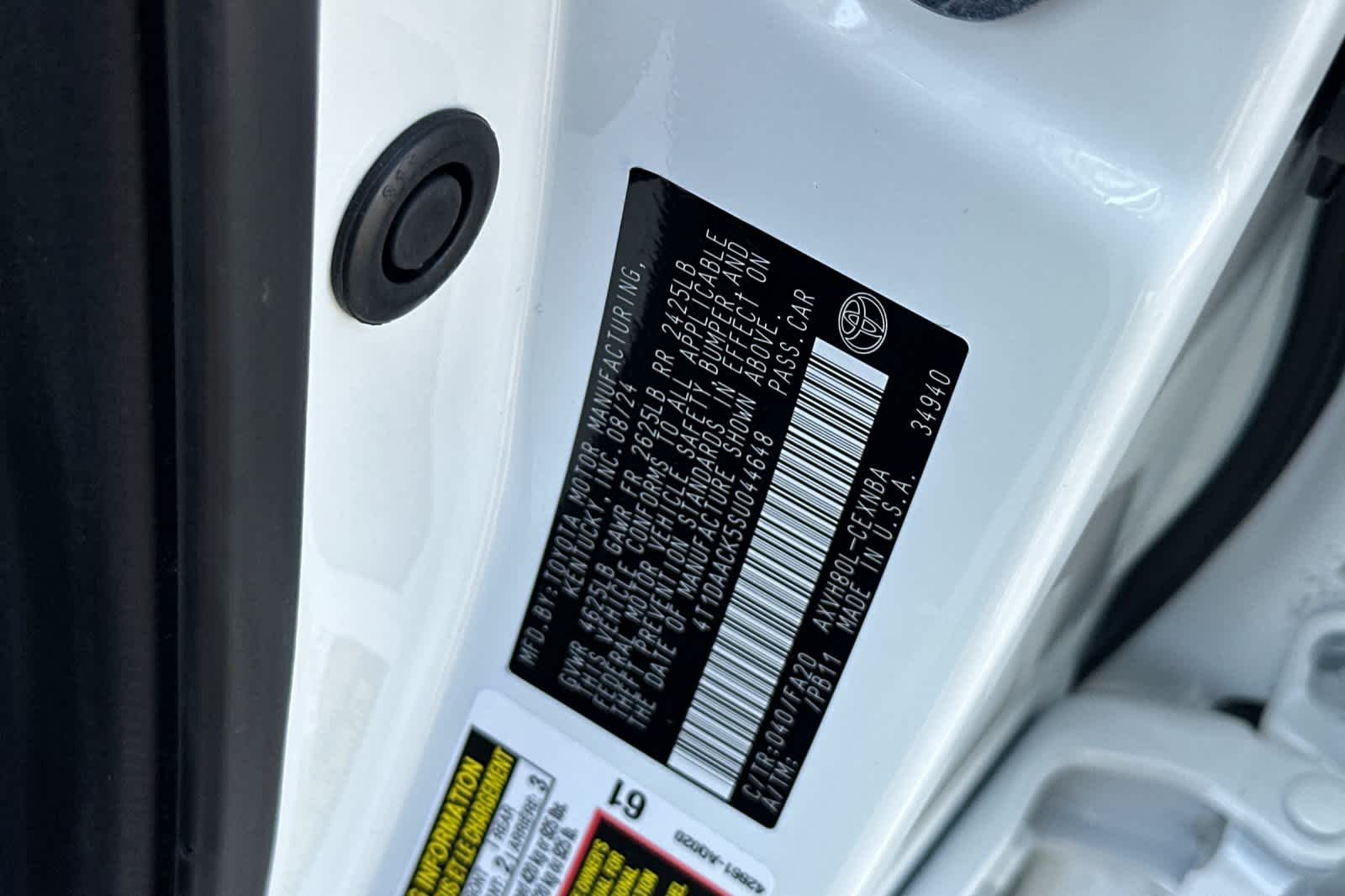 Certified Used 2025 Ice Cap Toyota LE image 27