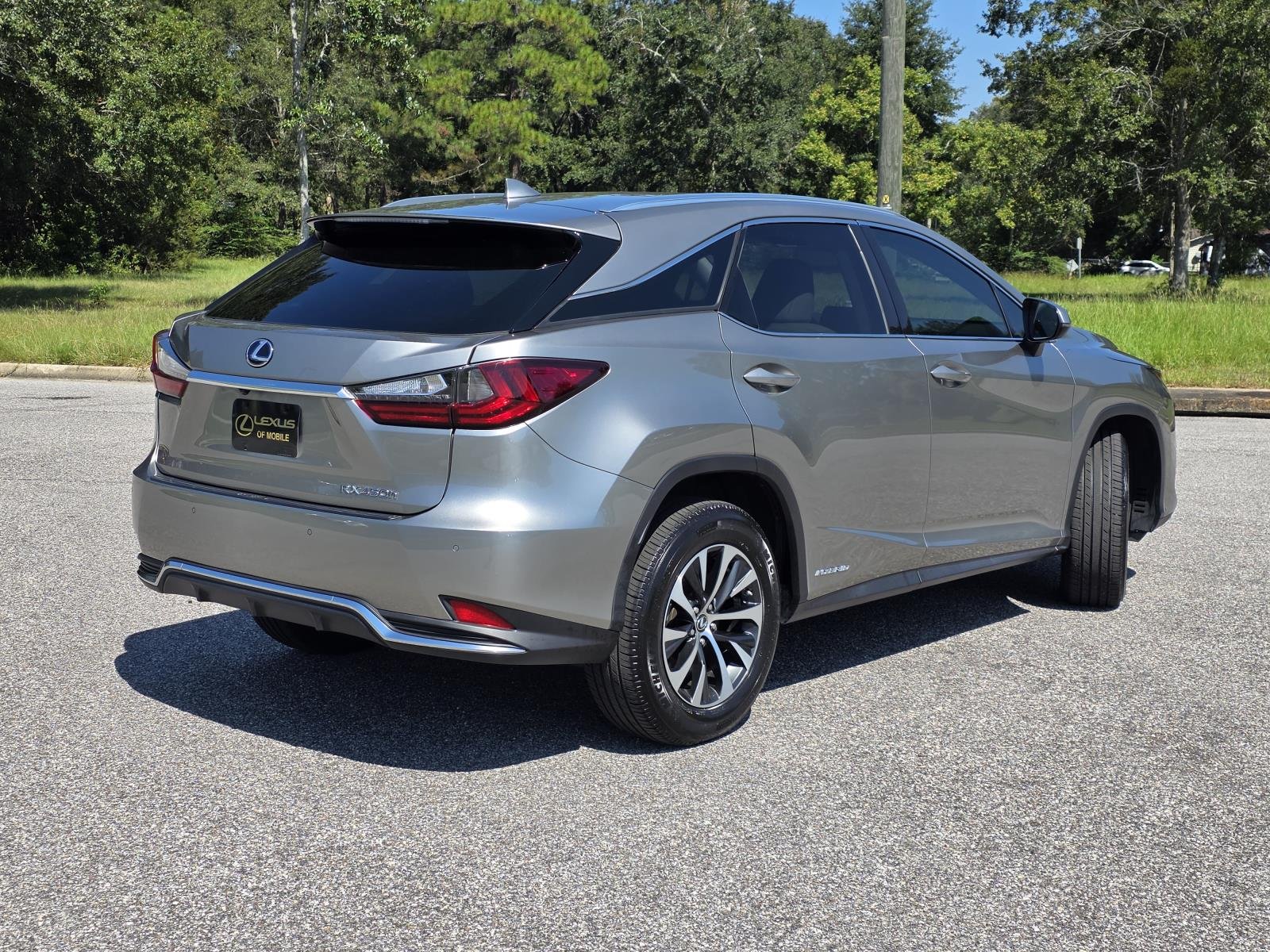 Used 2020 Silver Lexus 450h image 5