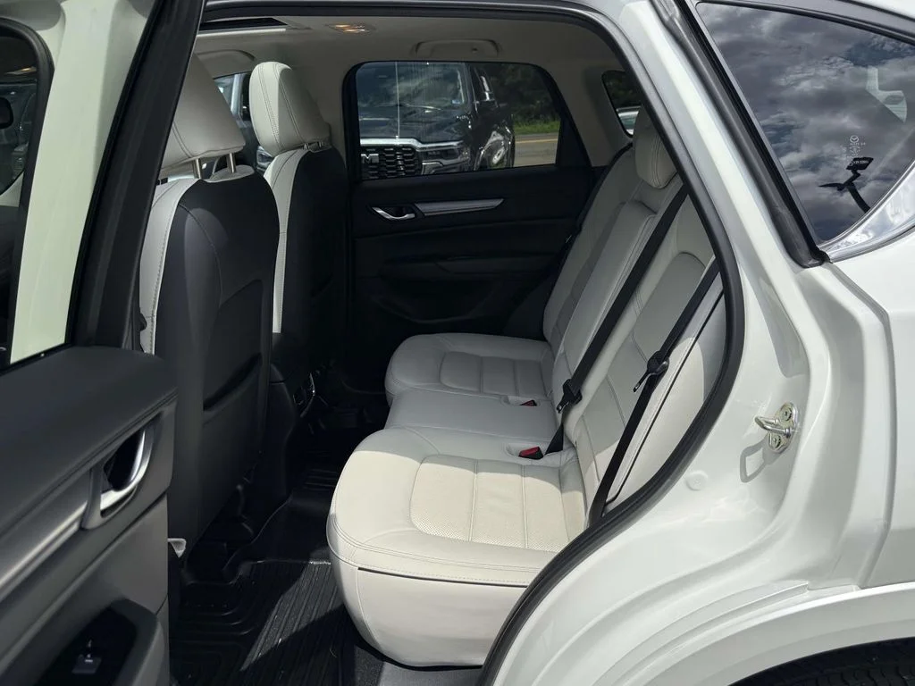 Used 2025 White Mazda 2.5 S Preferred Package image 13