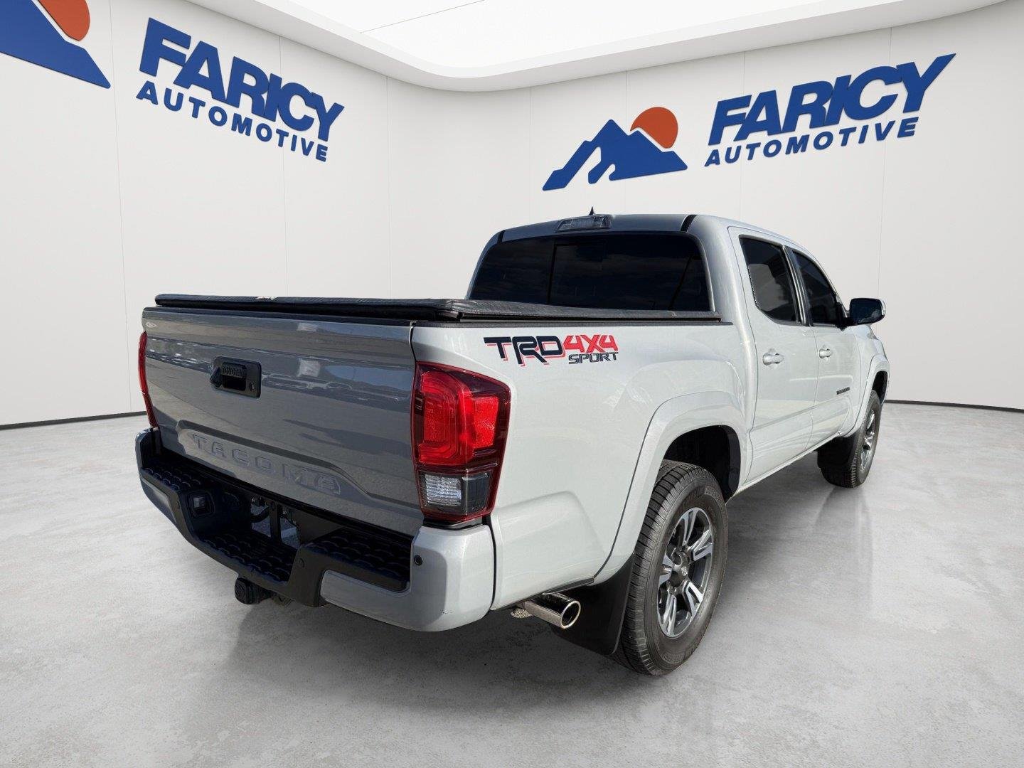 Used 2018 Cement Toyota TRD Sport image 7