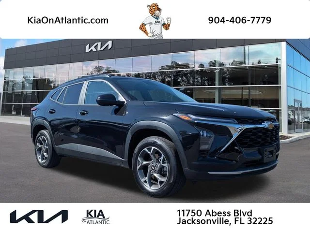 2025 Chevrolet Trax LT's photo