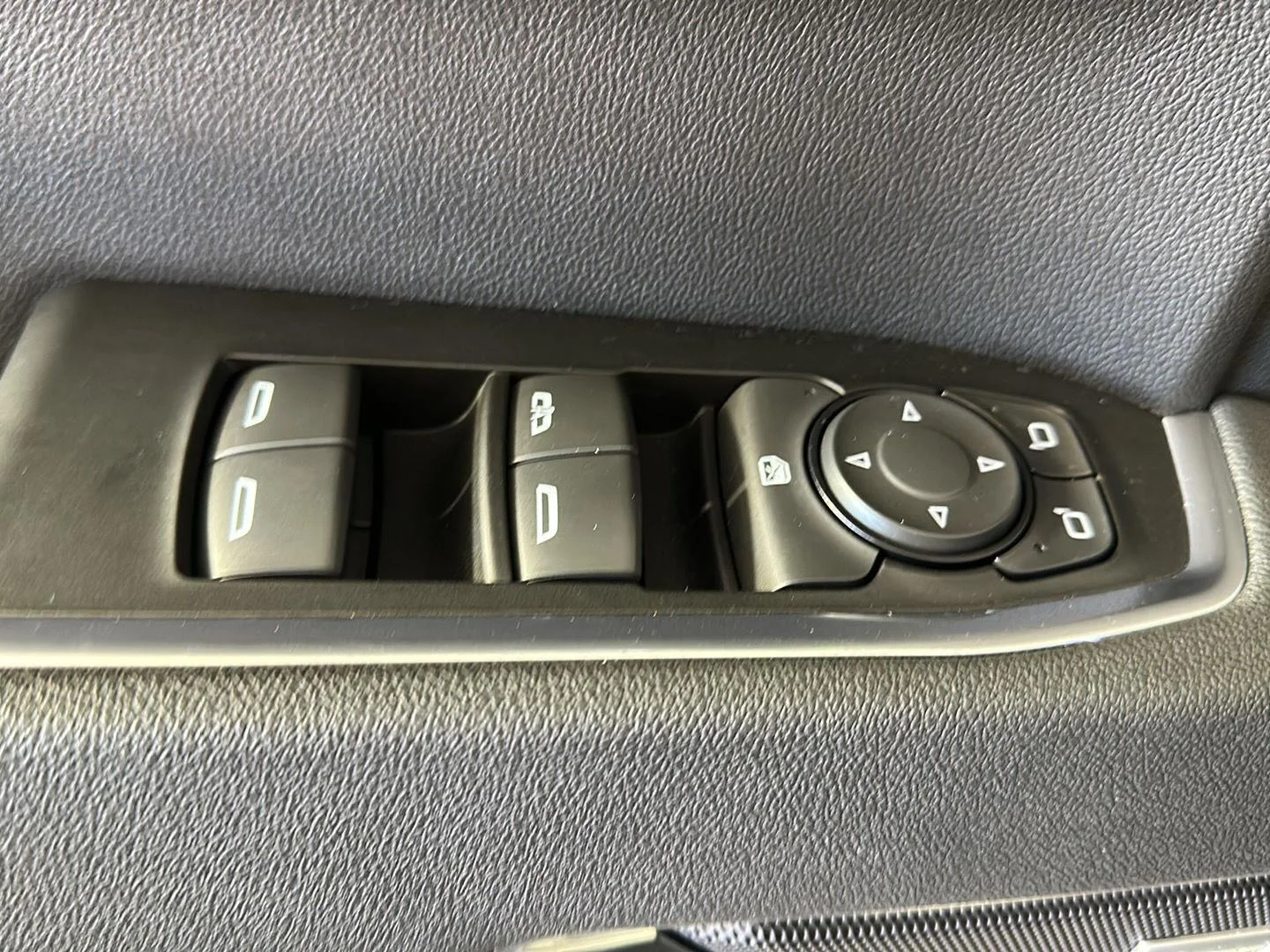 Used 2026 White Sands Chevrolet RST image 11