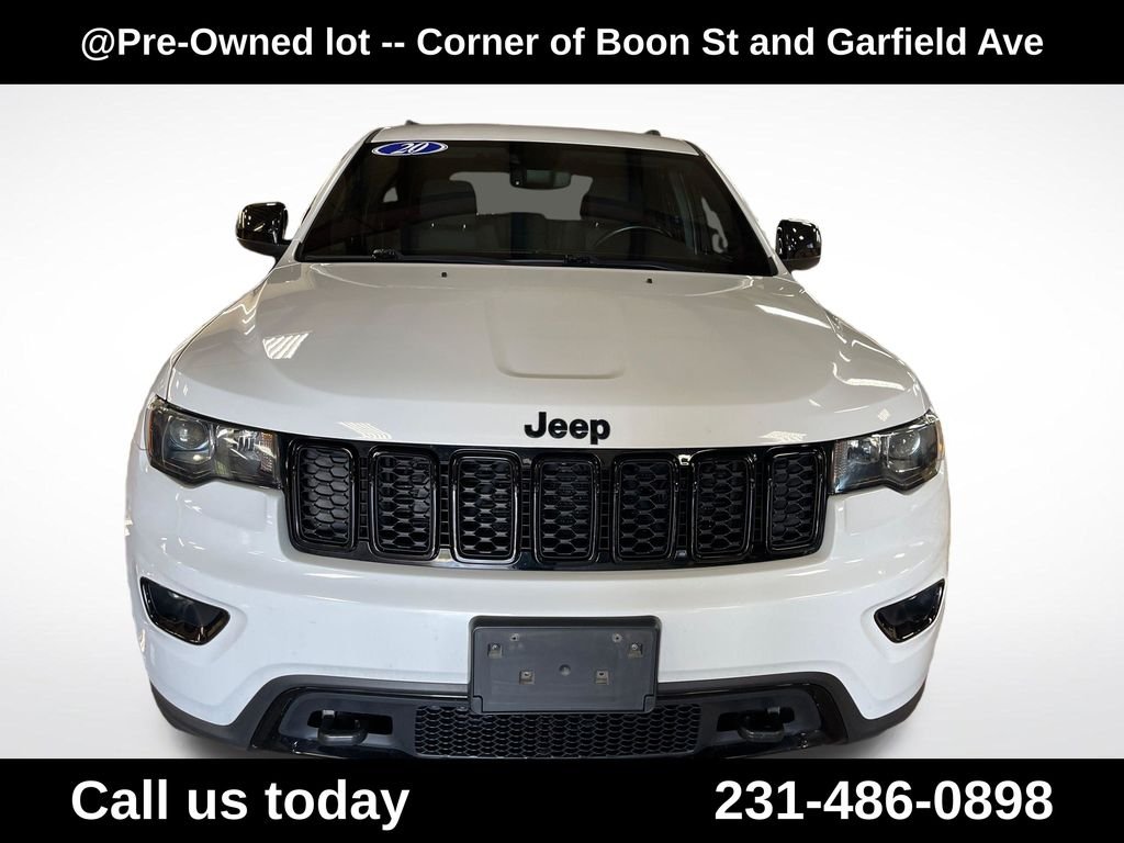 Used 2020 White Jeep Laredo image 8